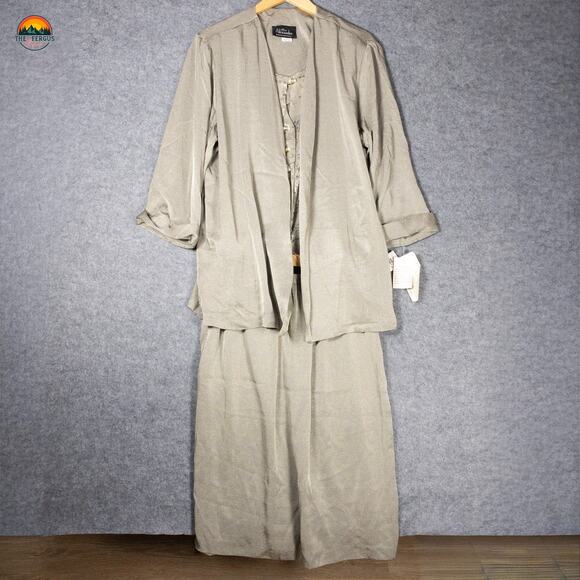 NWT Tori Alexander Button Front Jacket With Skirt Gray 3/4 Sleeve Women's 20W - Picture 1 of 16